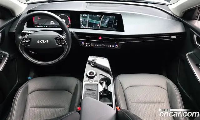 Kia EV6 2023 0.1 автомат (гидро), миниатюра 10