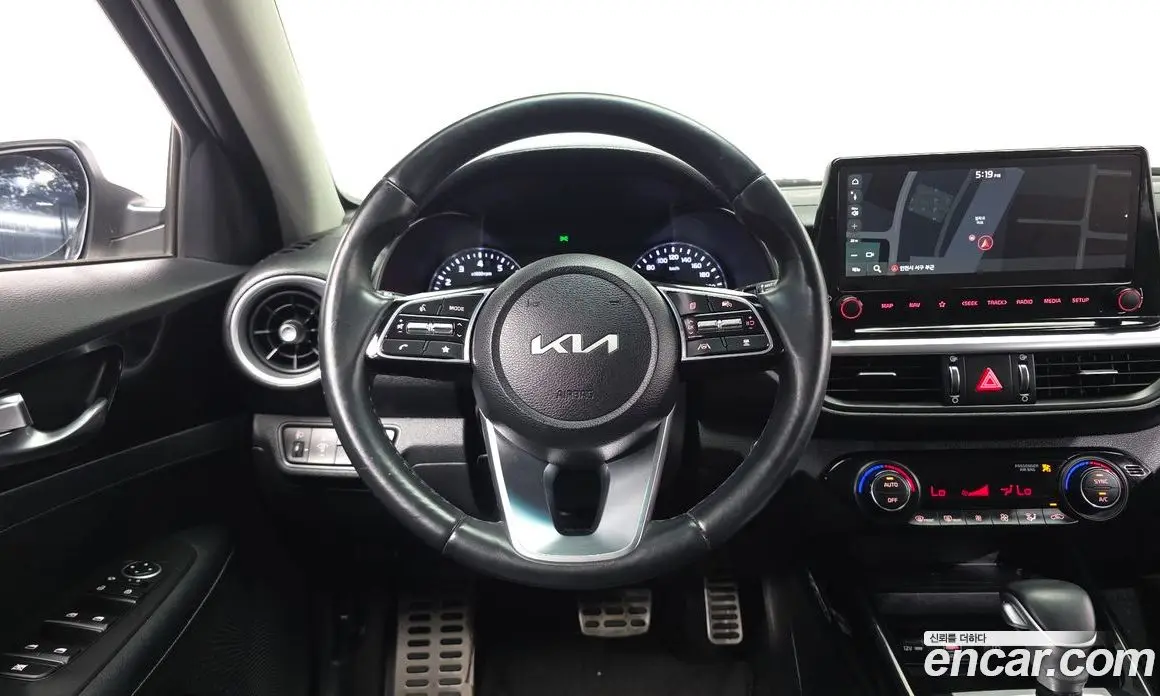 Kia K3 2023 1.6 автомат (гидро), фото 19