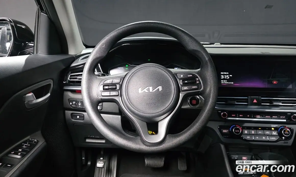 Kia Niro 2021 1.6 автомат (гидро), фото 19