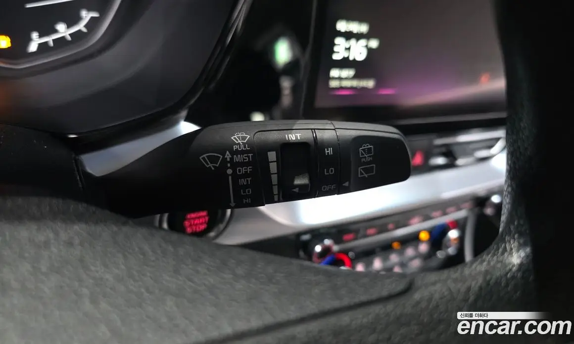 Kia Niro 2021 1.6 автомат (гидро), фото 29