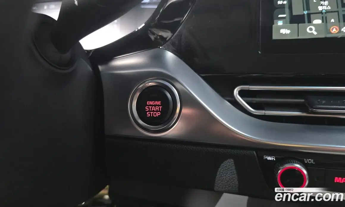 Kia Niro 2021 1.6 автомат (гидро), фото 30