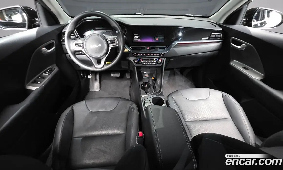Kia Niro 2021 1.6 автомат (гидро), фото 10