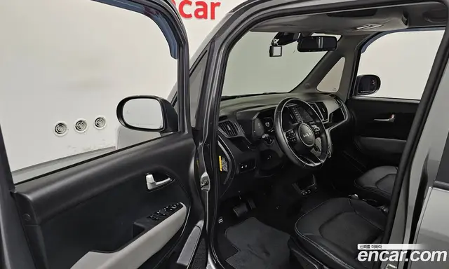 Kia Ray 2023 1.0 автомат (гидро), миниатюра 12