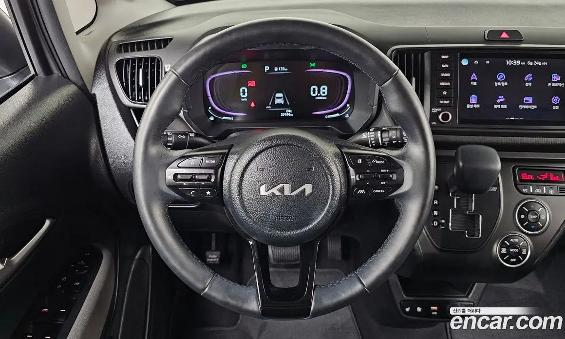 Kia Ray 2023 1.0 автомат (гидро), фото 18