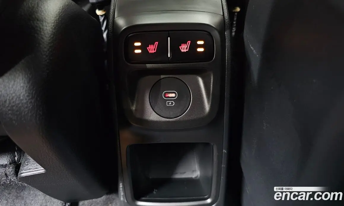 Kia Ray 2023 1.0 автомат (гидро), фото 23