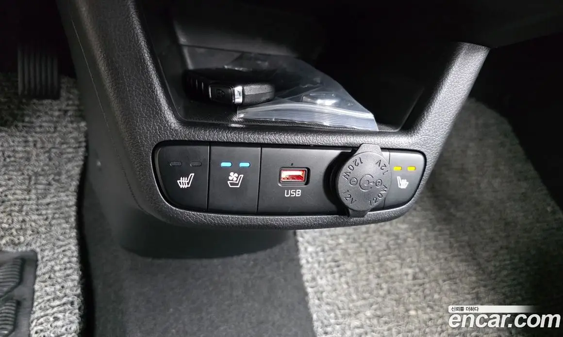Kia Ray 2024 1.0 автомат (гидро), фото 29