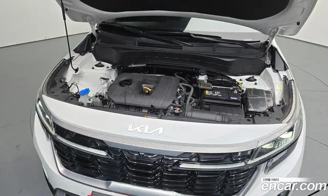 Kia Seltos 2022 2.0 автомат (гидро), миниатюра 6
