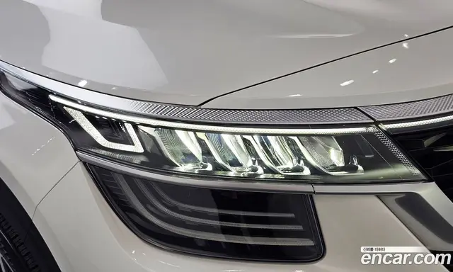 Kia Seltos 2022 1.6 автомат (гидро), миниатюра 8