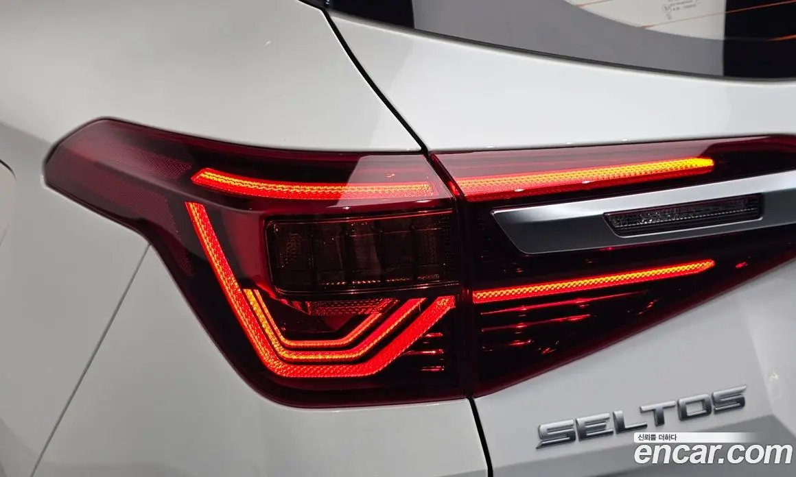 Kia Seltos 2022 1.6 автомат (гидро), фото 9