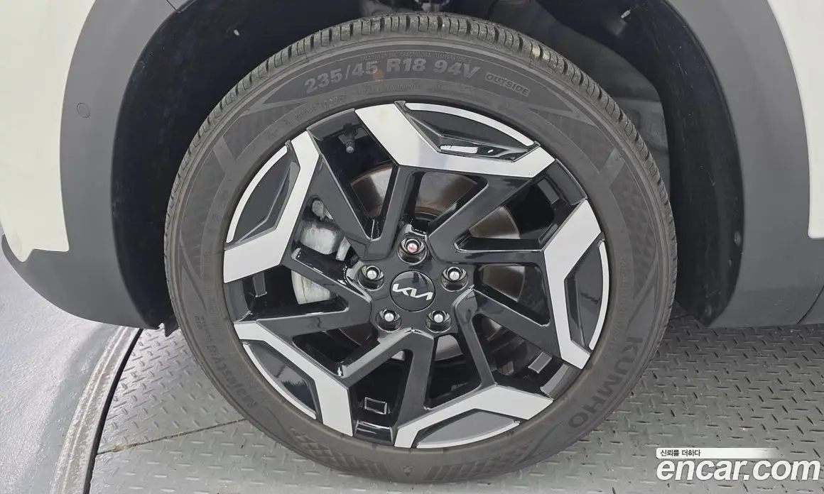 Kia Seltos 2025 1.6 автомат (гидро), фото 5