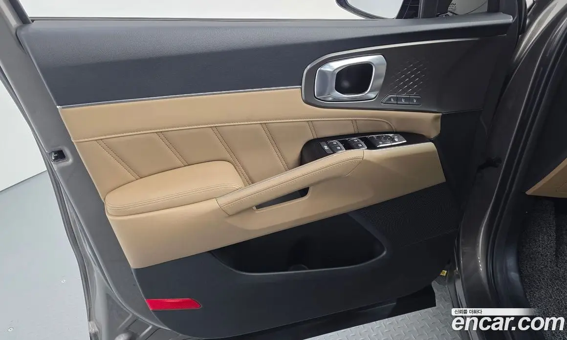 Kia Sorento 2023 1.6 автомат (гидро), фото 14