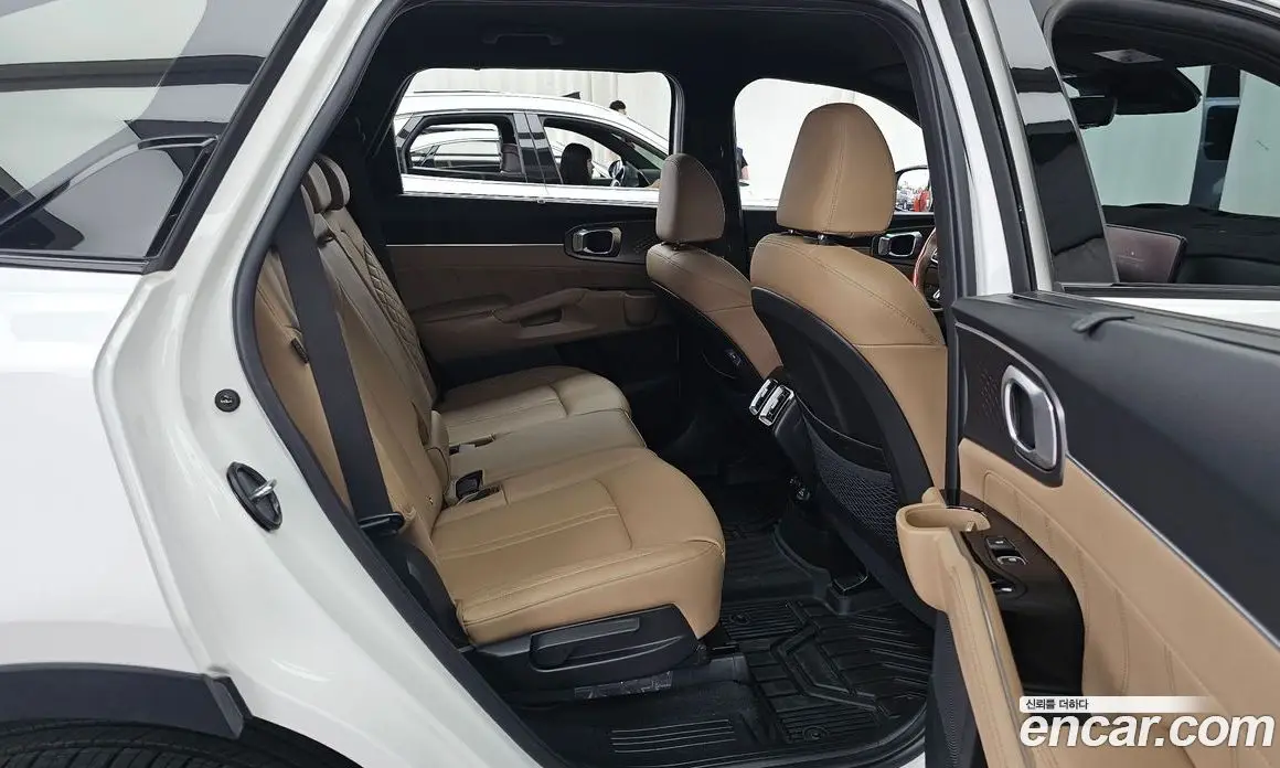 Kia Sorento 2024 2.5 автомат (гидро), фото 18