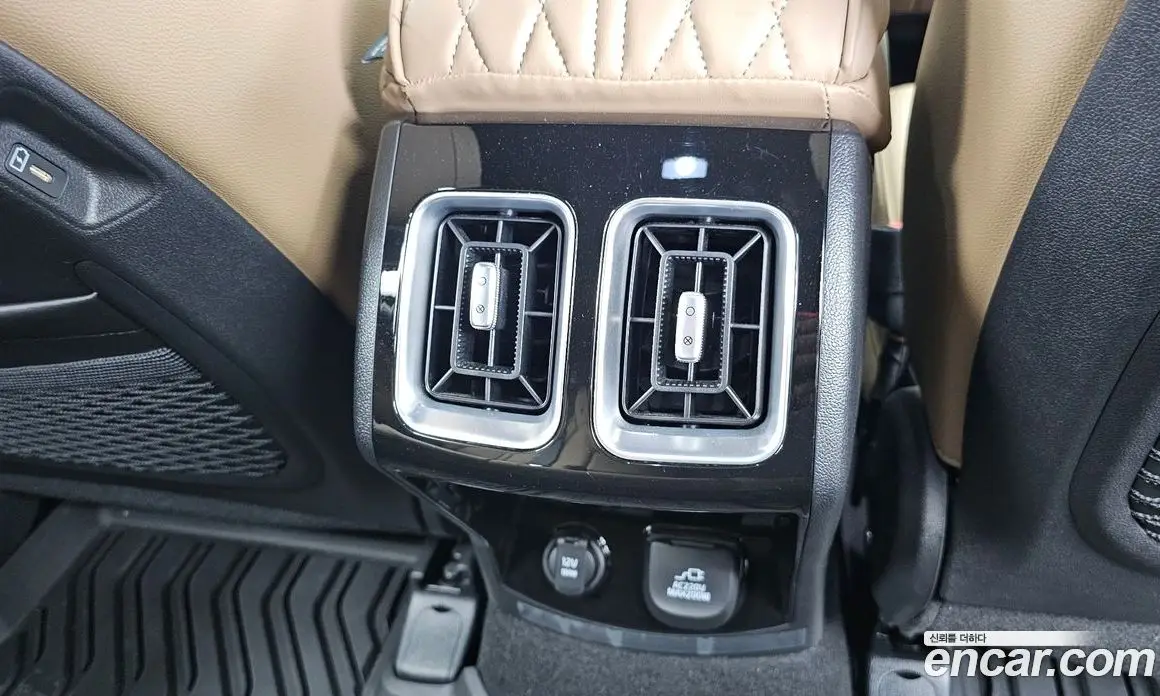 Kia Sorento 2024 2.5 автомат (гидро), фото 31