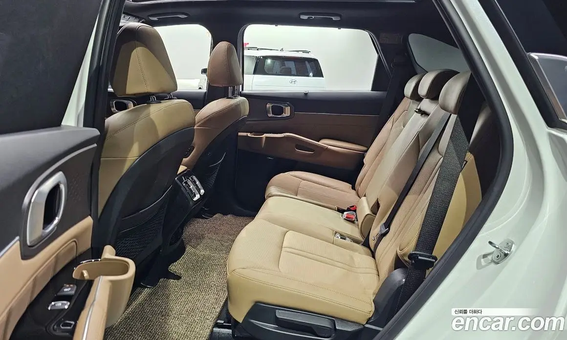 Kia Sorento 2025 1.6 автомат (гидро), фото 17