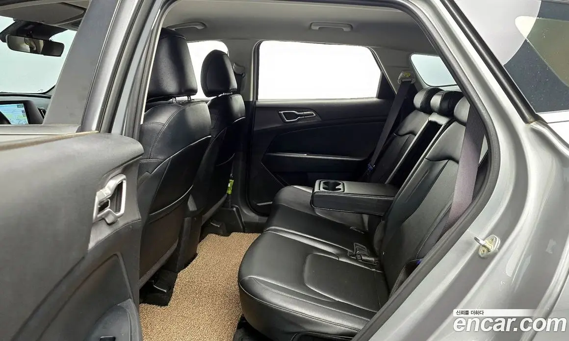 Kia Sportage 2021 2.0 автомат (гидро), фото 12