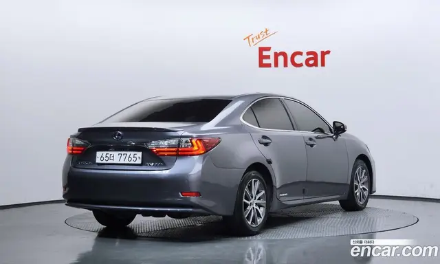 Lexus ES 2017 2.5 автомат (гидро), миниатюра 2 Lexus ES 2017 2.5 автомат (гидро), миниатюра 2