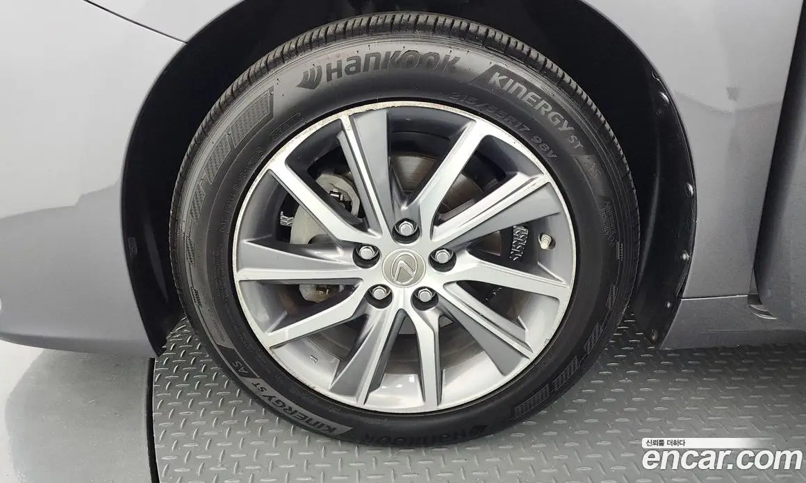 Lexus ES 2017 2.5 автомат (гидро), фото 5 Lexus ES 2017 2.5 автомат (гидро), фото 5
