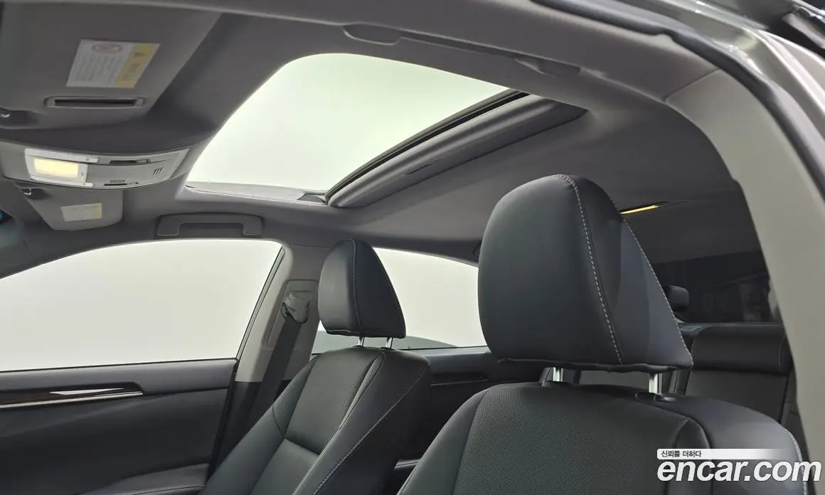 Lexus ES 2018 2.5 автомат (гидро), фото 16 Lexus ES 2018 2.5 автомат (гидро), фото 16