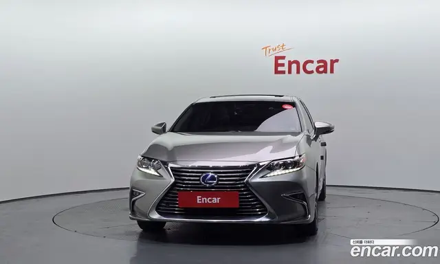 Lexus ES 2018 2.5 автомат (гидро), миниатюра 3 Lexus ES 2018 2.5 автомат (гидро), миниатюра 3