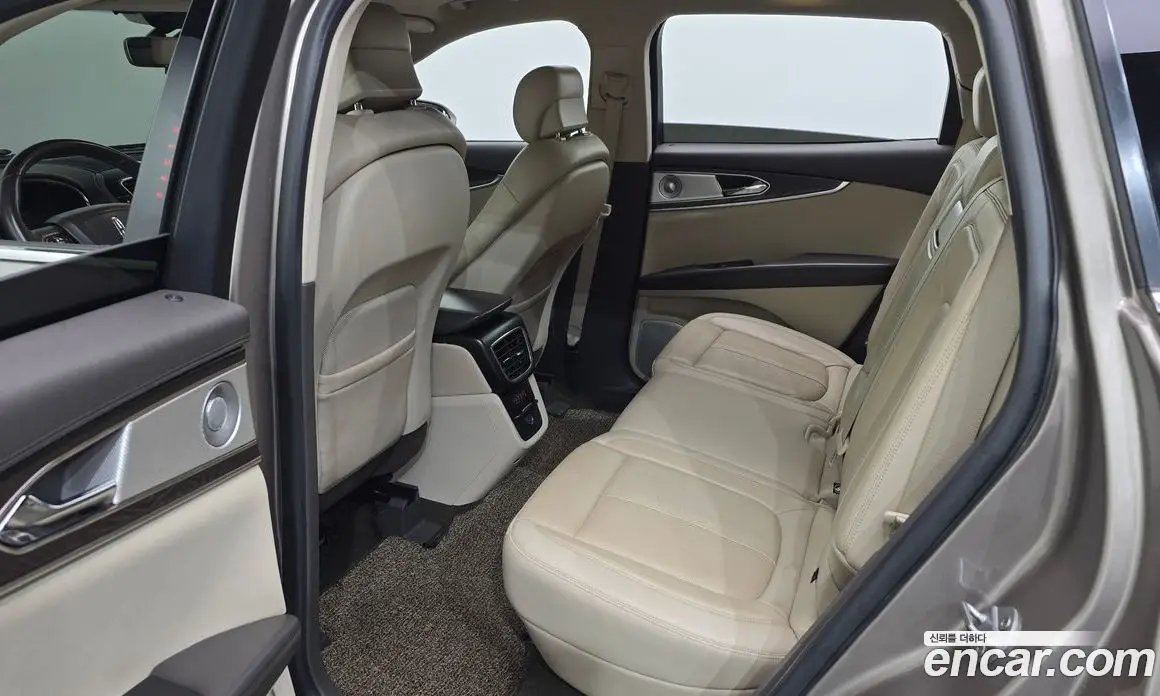 Lincoln Nautilus 2019 2.7 автомат (гидро), фото 11 Lincoln Nautilus 2019 2.7 автомат (гидро), фото 11