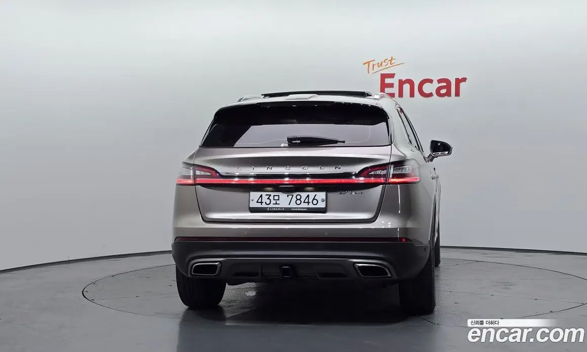 Lincoln Nautilus 2019 2.7 автомат (гидро), фото 4 Lincoln Nautilus 2019 2.7 автомат (гидро), фото 4