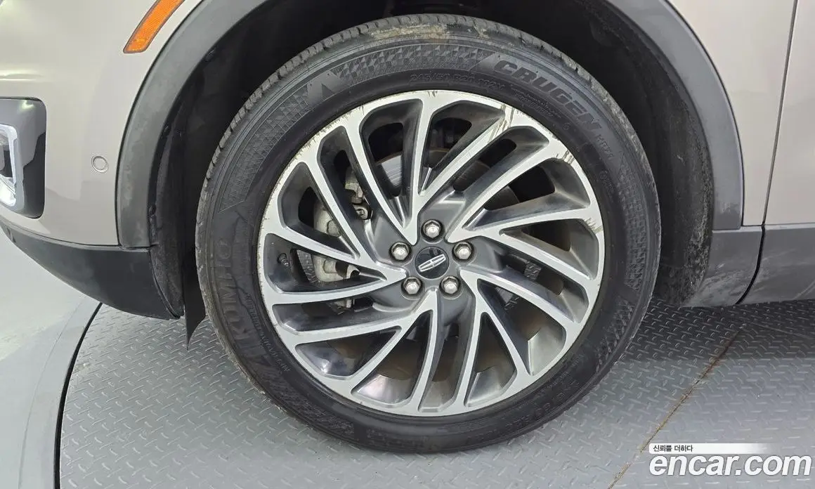 Lincoln Nautilus 2019 2.7 автомат (гидро), фото 5 Lincoln Nautilus 2019 2.7 автомат (гидро), фото 5
