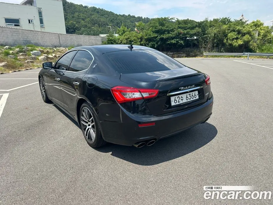 Maserati Ghibli 2015 3.0 автомат (гидро), фото 2 Maserati Ghibli 2015 3.0 автомат (гидро), фото 2