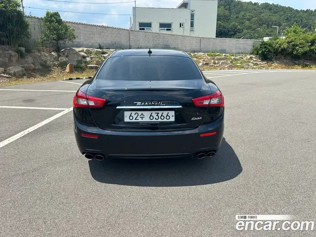 Maserati Ghibli 2015 3.0 автомат (гидро), миниатюра 4 Maserati Ghibli 2015 3.0 автомат (гидро), миниатюра 4