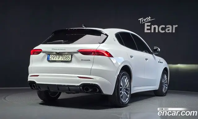 Maserati Grecale 2023 2.0 автомат (гидро), миниатюра 2 Maserati Grecale 2023 2.0 автомат (гидро), миниатюра 2