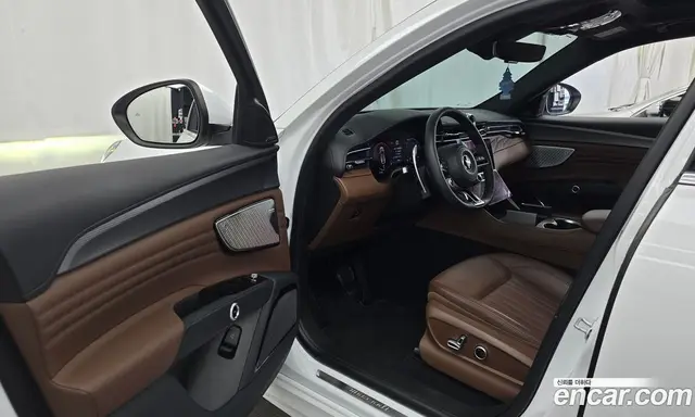 Maserati Grecale 2023 2.0 автомат (гидро), миниатюра 10 Maserati Grecale 2023 2.0 автомат (гидро), миниатюра 10