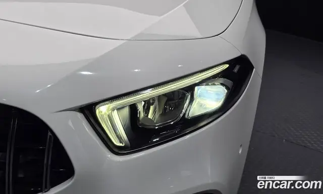 Mercedes-Benz A-Class 2020 2.0 автомат (гидро), миниатюра 8