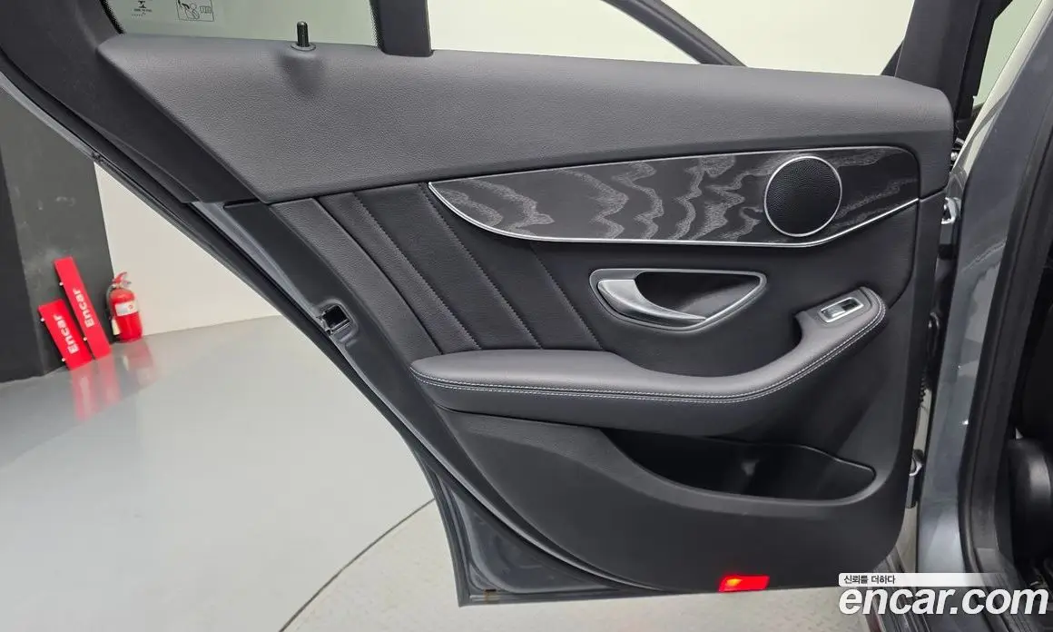 Mercedes-Benz C-Class 2018 2.1 автомат (гидро), фото 15