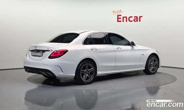 Mercedes-Benz C-Class 2020 2.0 автомат (гидро), миниатюра 2 Mercedes-Benz C-Class 2020 2.0 автомат (гидро), миниатюра 2