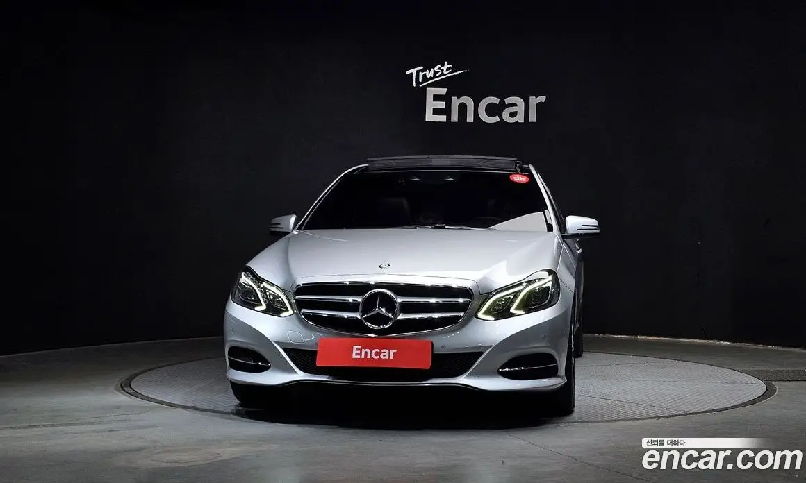 Mercedes-Benz E-Class 2014 3.5 автомат (гидро), фото 3