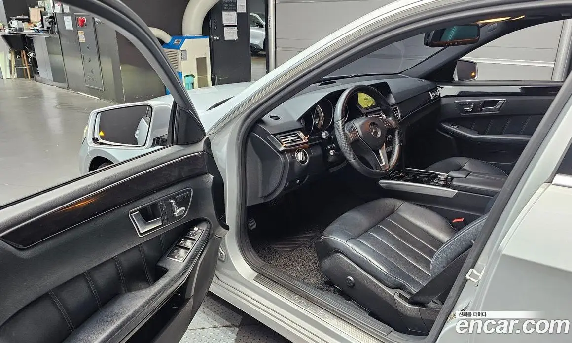Mercedes-Benz E-Class 2014 3.5 автомат (гидро), фото 10