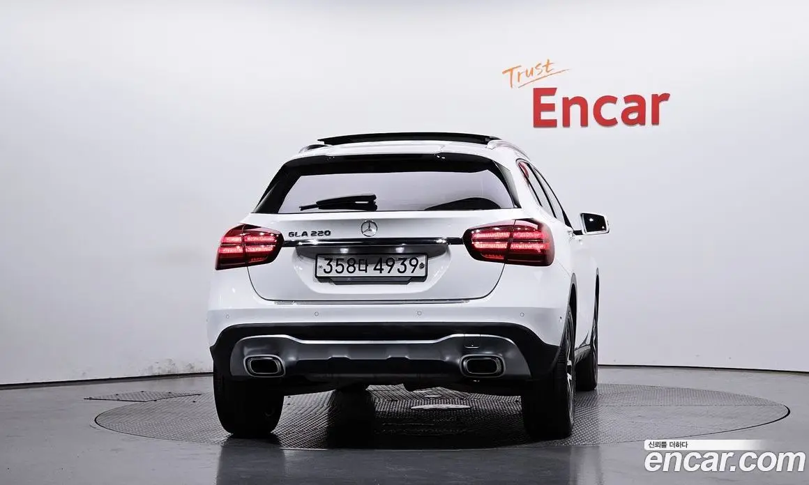Mercedes-Benz GLA-Class 2019 2.0 автомат (гидро), фото 3