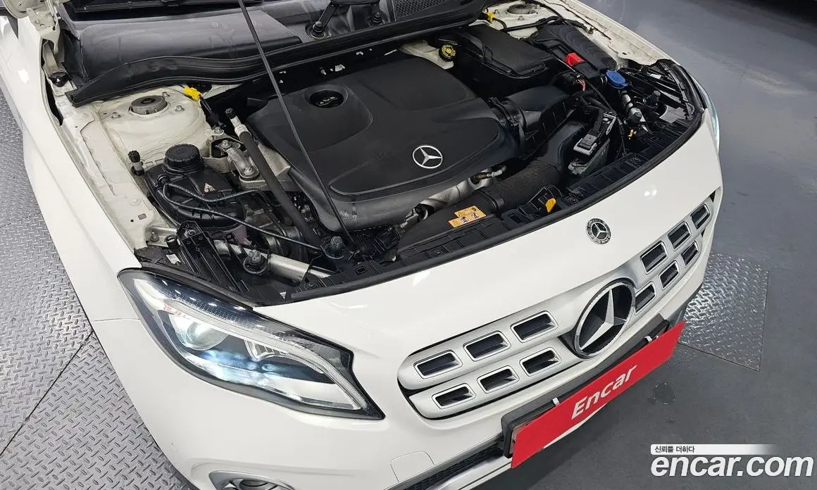 Mercedes-Benz GLA-Class 2019 2.0 автомат (гидро), фото 5