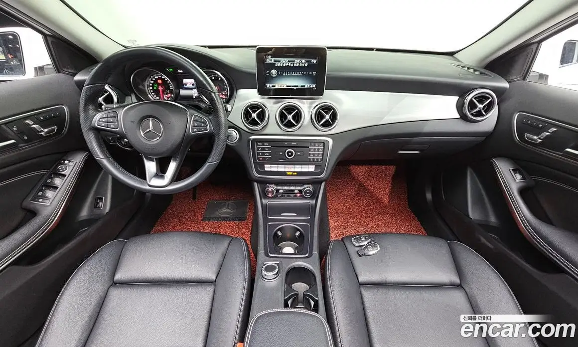Mercedes-Benz GLA-Class 2019 2.0 автомат (гидро), фото 9