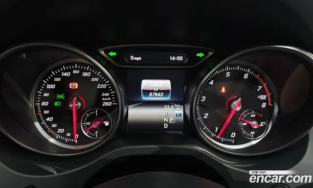Mercedes-Benz GLA-Class 2019 2.0 автомат (гидро), миниатюра 10