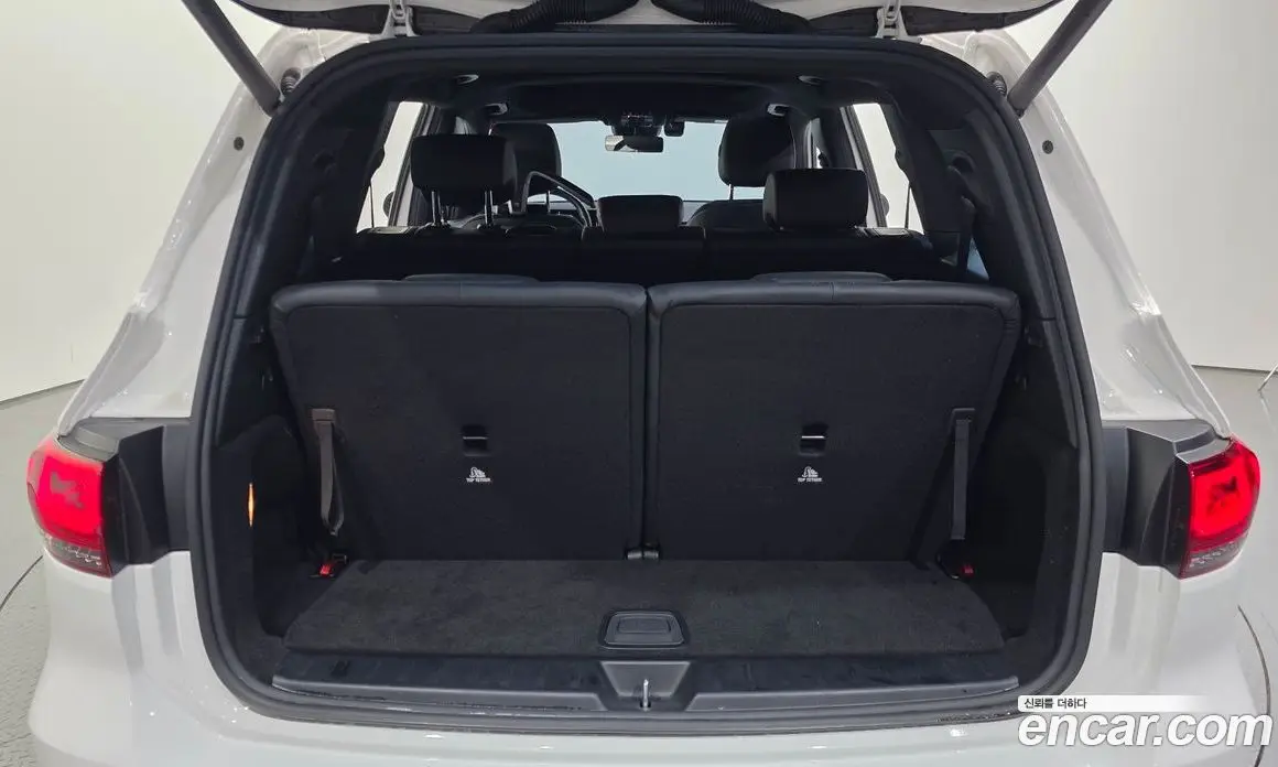Mercedes-Benz GLB-Class 2021 2.0 автомат (гидро), фото 20