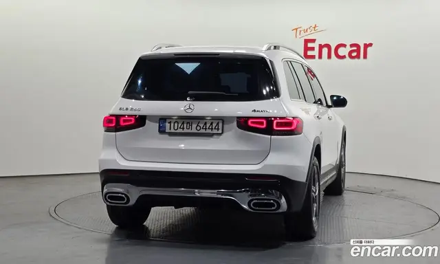 Mercedes-Benz GLB-Class 2021 2.0 автомат (гидро), миниатюра 4