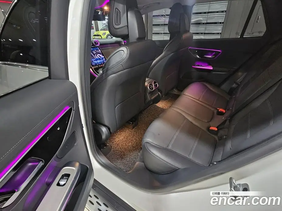 Mercedes-Benz GLC-Class 2023 2.0 автомат (гидро), фото 11