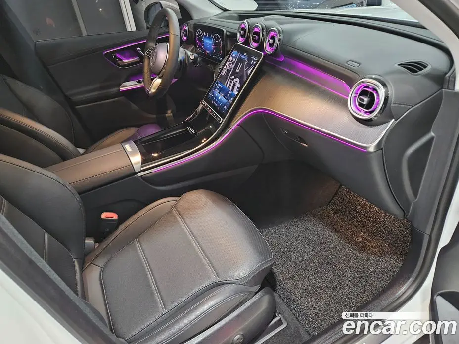Mercedes-Benz GLC-Class 2023 2.0 автомат (гидро), фото 13