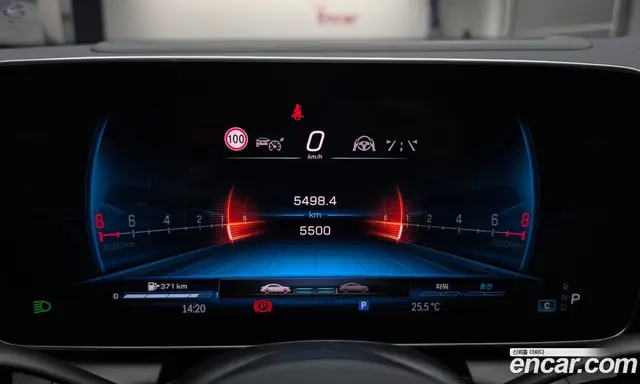 Mercedes-Benz GLC-Class 2024 2.0 автомат (гидро), миниатюра 11