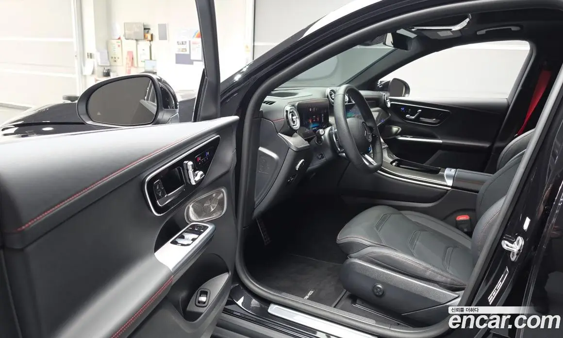 Mercedes-Benz GLC-Class 2024 2.0 автомат (гидро), фото 13
