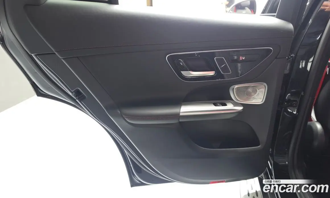 Mercedes-Benz GLC-Class 2024 2.0 автомат (гидро), фото 15