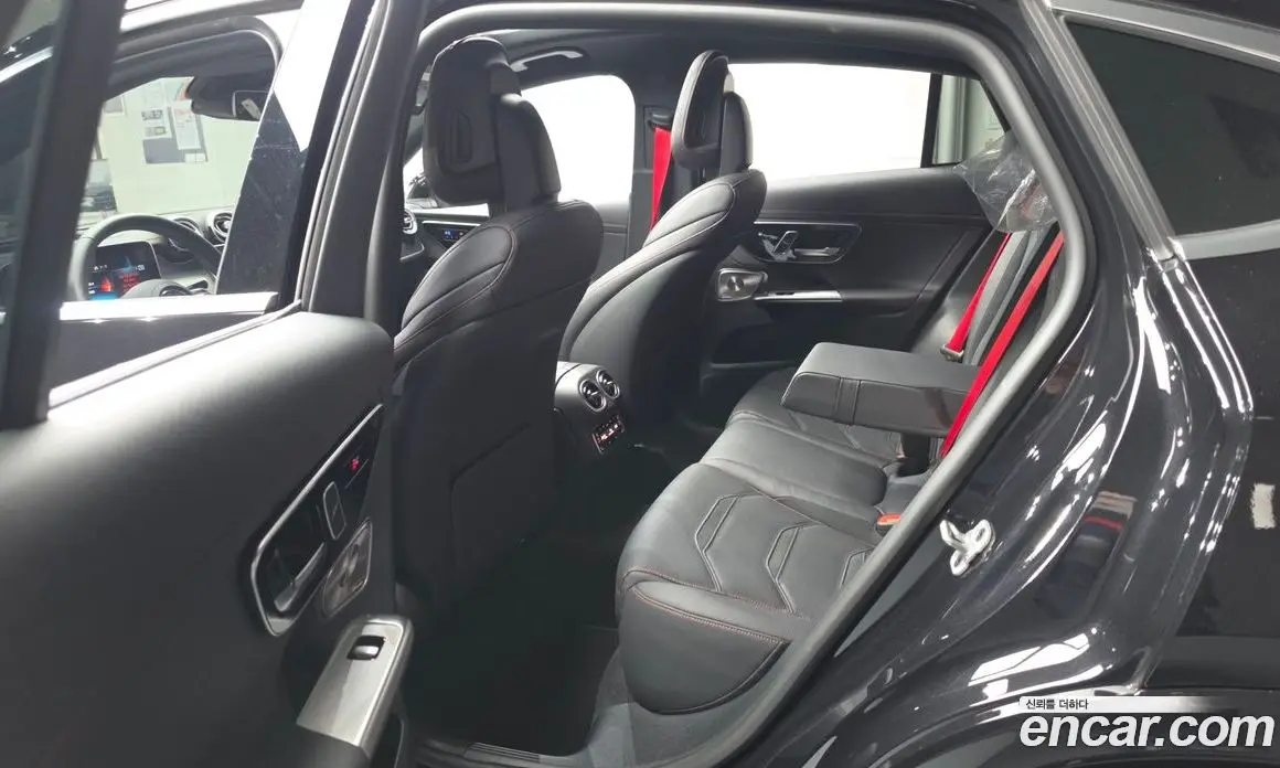 Mercedes-Benz GLC-Class 2024 2.0 автомат (гидро), фото 17