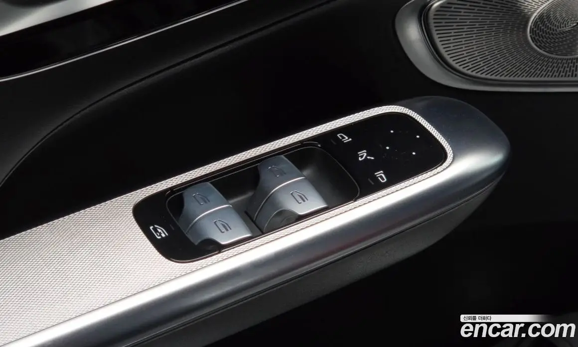 Mercedes-Benz GLC-Class 2024 2.0 автомат (гидро), фото 27