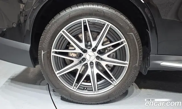 Mercedes-Benz GLC-Class 2024 2.0 автомат (гидро), миниатюра 5