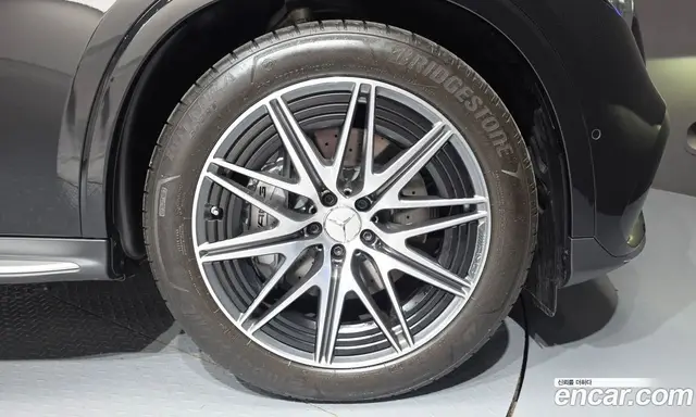 Mercedes-Benz GLC-Class 2024 2.0 автомат (гидро), миниатюра 7